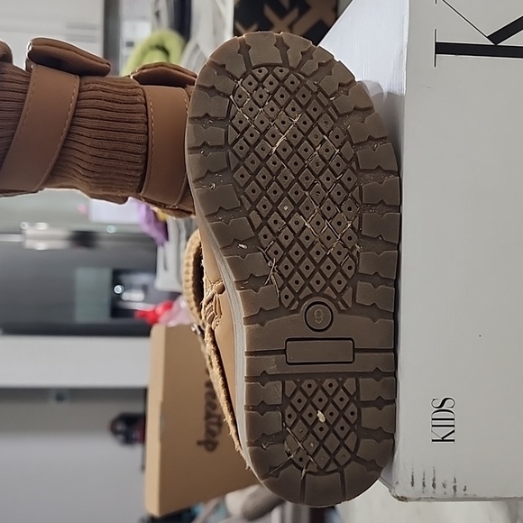 [DREAM PAIRS] Girl's Winter Snow Boots Faux Fur Lined Mid Calf Shoes - Picture 9 of 10